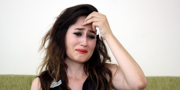 Saç Rengi Nedeniyle Sınava Giremeyen Genç Kız, 350 Bin Tl’lik Tazminat Davası Açtı