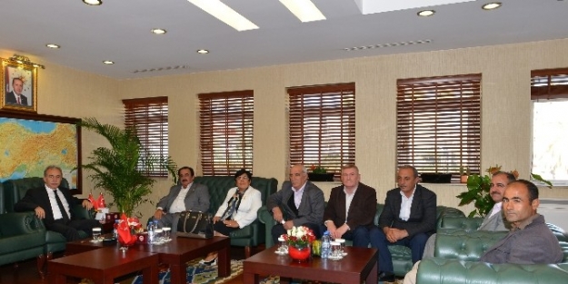 Muhtarlardan Vali Büyük’e Ziyaret