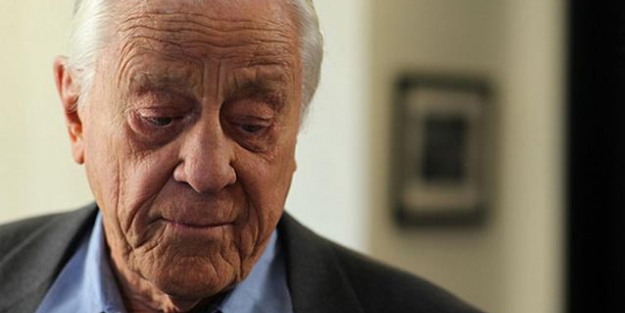 Ünlü gazeteci hayatını kaybetti