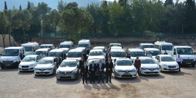 Yunusemre Belediyesi Yeni Araç Filosuyla Daha Güçlü