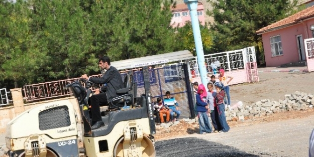 Dargeçit Belediyesi’nden Üst Yapı Çalişmalari