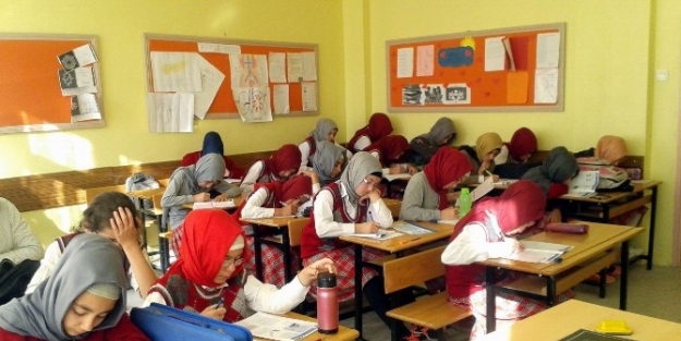 İmam Hatipliler Derneğinden Deneme Sınavı