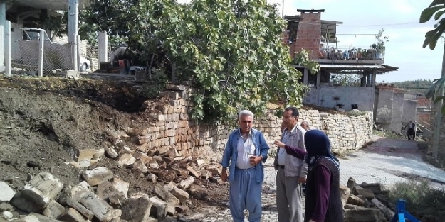 Karaisalı Belediyesi Sorunları Yerinde Tespit Ediyor