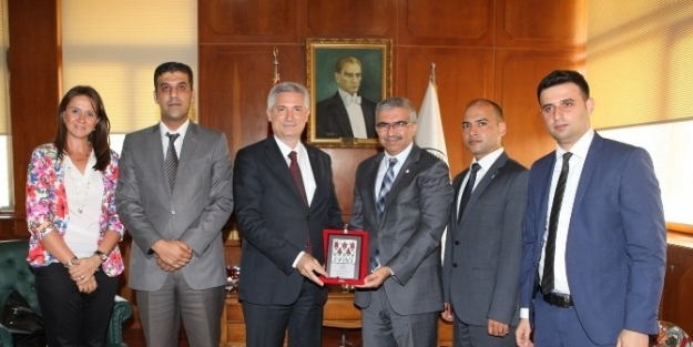 Kızılay Tır’ı 3 Kasım’da Çukurova Üniversitesi’nde