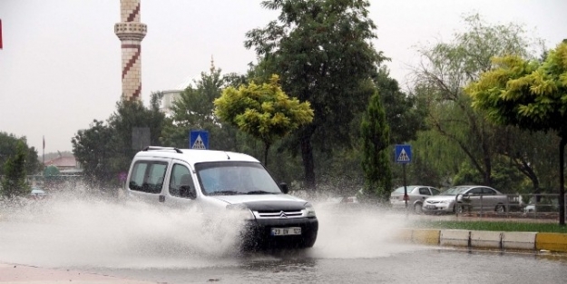 Uşak’ta Havalar Soğuyor Ve Yağış Geliyor