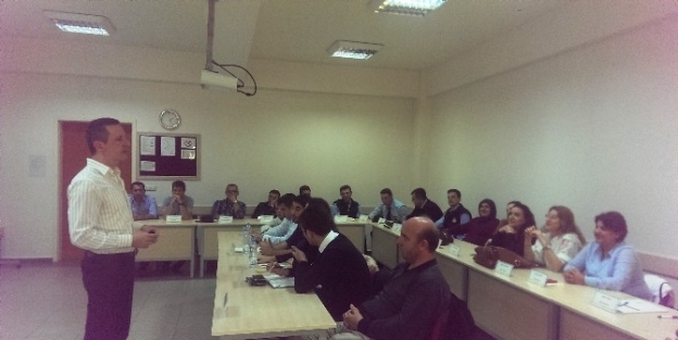 Belediye Personeline Motivasyon Semineri