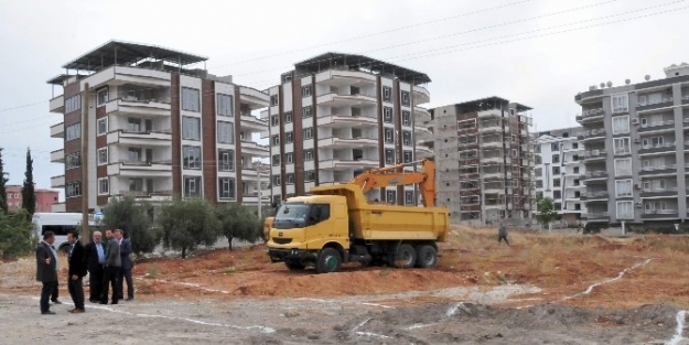 Hayırsever İş Adamından Taziye Evi