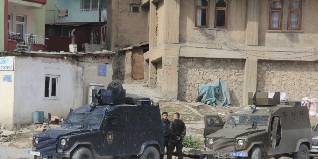 Hakkari’de Güvenlik Önlemleri Artırıldı