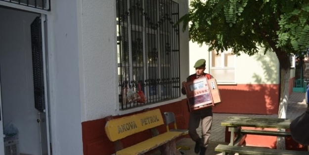 Burhaniye’de Jandarmadan Sigaramatik Operasyonu