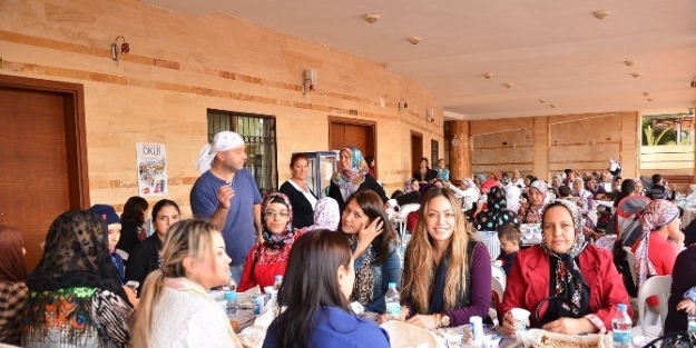 Belediye Yeni Doğan Bebeklere Mevlit Okutuldu