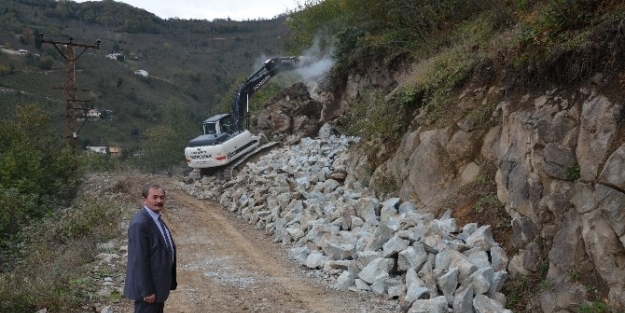 Başkan Vekili Çalişmalari Yerinde İnceledi