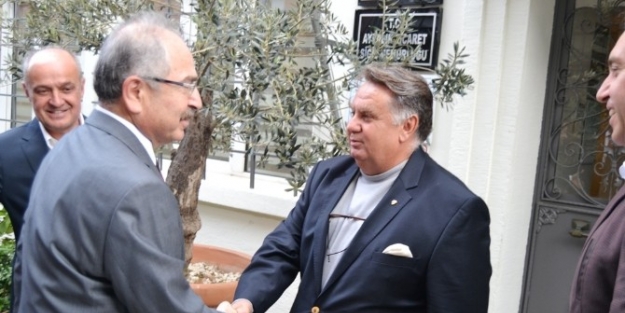 Vali Yaman Ayvalık’ta İncelemelerde Bulundu