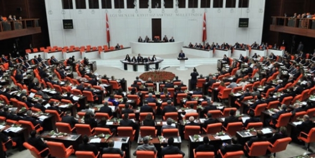 Bütçe görüşmeleri gergin başladı