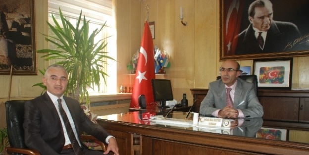 Vali Demirtaş’tan,  Baştürk’e Ziyaret