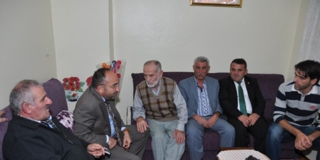 Üzülmez, Köseköylü Hacıları Ziyaret Etti