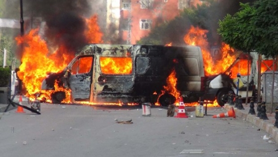 Metiner " Kobani güçleri ile gezi güçleri aynıdır!"