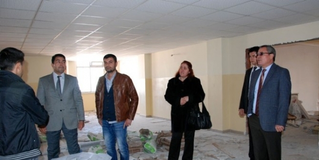 Vali Deniz, Halk Eğitim Merkezi İnşaatini Denetledi