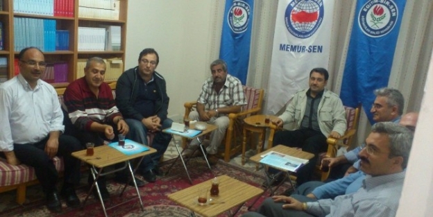 Memur-sen’e Bağlı Konfederasyon Başkanlarından Bekir Şen’e Destek