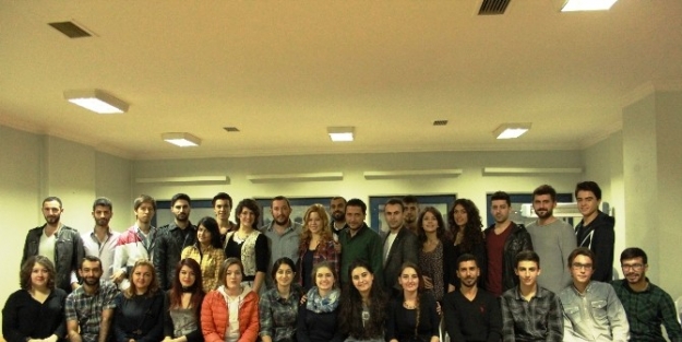 Gençlik Korosu Çalişmalara Başladı