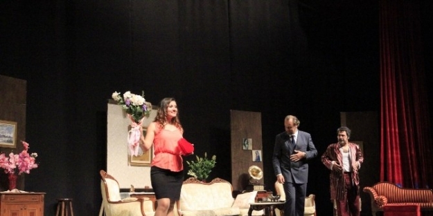 Gkm’de Kahkaha Tufanı