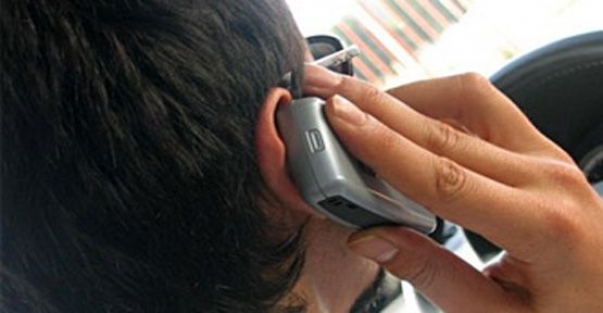 Vatandaşa küfreden dolandırıcı polis