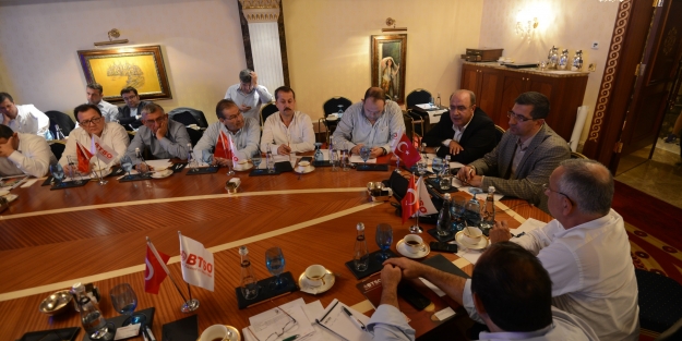 BTSO borsa başkanlarını Antalya'da buluşturdu