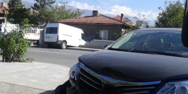 Erzincan Da Dalgın Sürücü Dehşet Saçıyordu