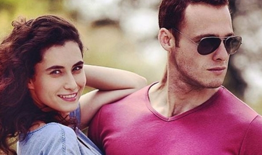 Kerem Bürsin hayranlarına kötü haber