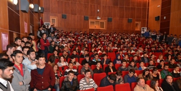 Başkan Öztekin Elmalı Myo Öğrencilerine Yurt Müjdesi Verdi