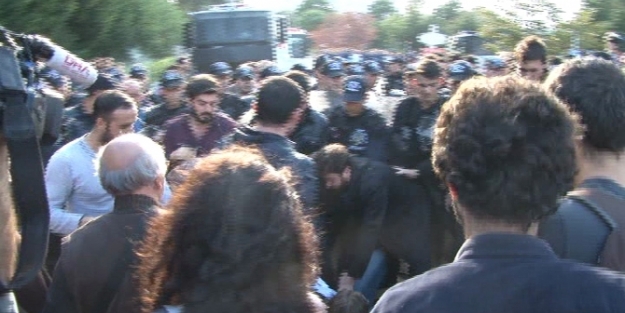 Validebağ Korusunda eylem