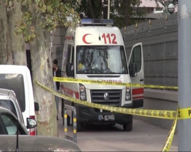 Başkonsolos sarı toz şüphesiyle gözlem altında