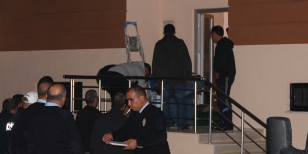 Mersin'de şüpheli ölüm