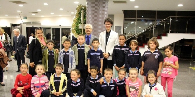 Miniklerin Opera Heyecanı