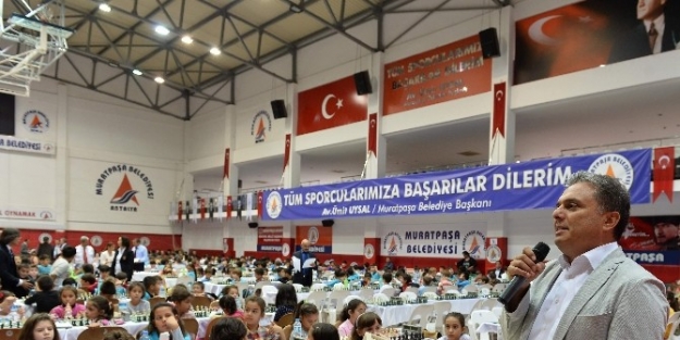 Muratpaşa’da Hamleler Yarışıyor