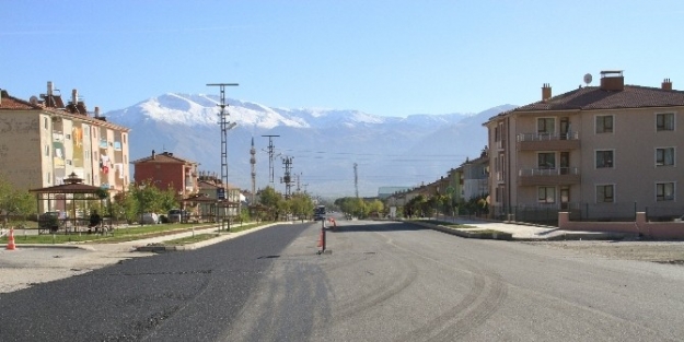 Başkan Başsoy Şehir Çalişmalarini Yerinde İnceledi