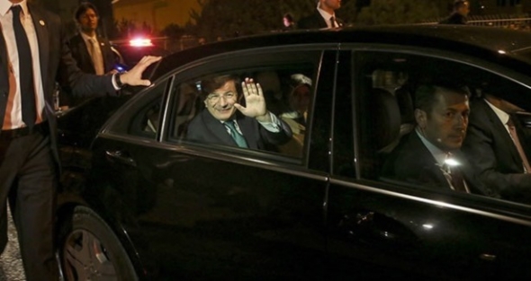 Başbakan Davutoğlu'ndan Gül ailesine ziyaret