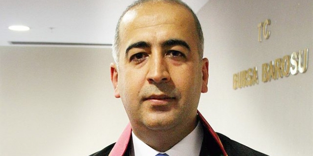 Çocuklarına ders çalıştırırken kendisi avukat oldu!