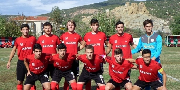 Foça Belediyespor, Sezonun İlk 3 Puanını Kazandı