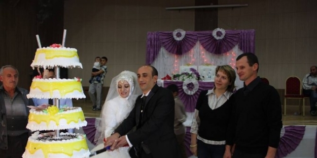 Litvanyalı Çift Otluya Hayran Kaldı