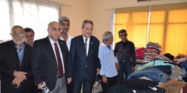 Kızılay’dan Engellilere Elbise Yardımı