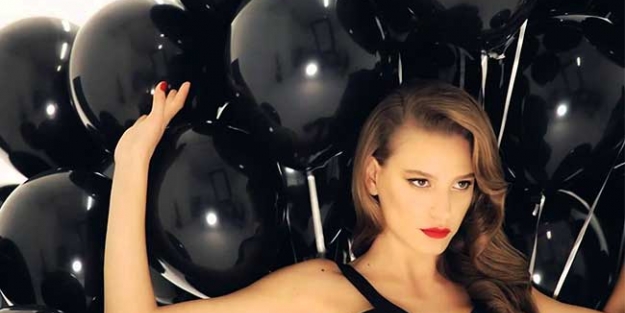 Serenay Sarıkaya: Para var harcamaya zaman yok