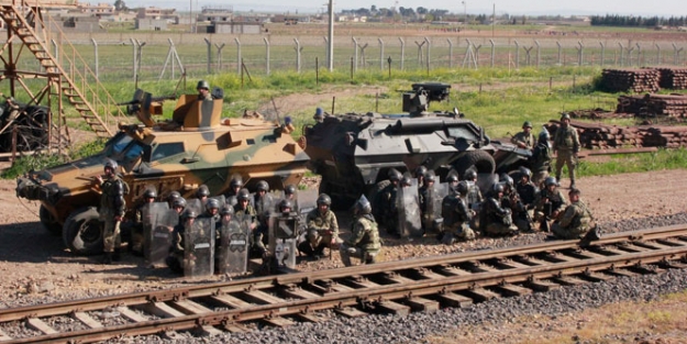 Sınırda PYD militanı yakalandı