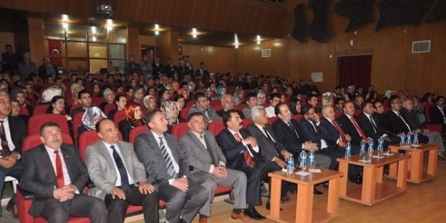 Yabanlılar Derneği’nden Tasavvufda Dostluk Ve Birlik Konferansı