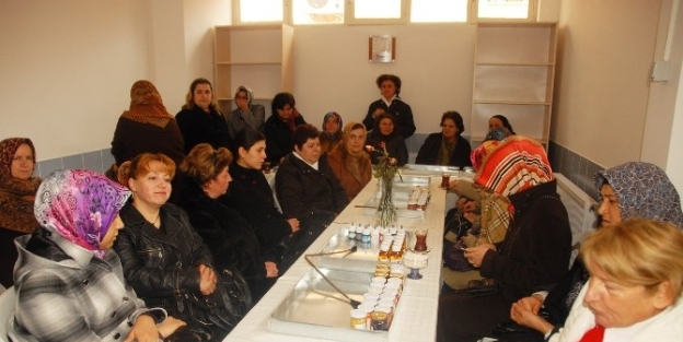 Karaman’da Hanımlar Lokalinde Hat Kursu Açılıyor