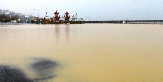 Tekirdağ Sahili Sular Altında Kaldı