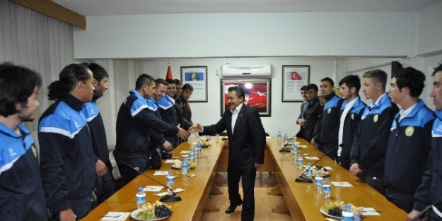 Başkan Tutal, Sporcularla Bir Araya Geldi