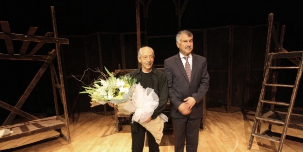 Genco Erkal, "insanlarım" İle Adanalılarla Buluştu