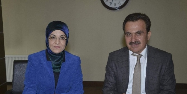 Meram’da Rahvan Atları Tesisi Devredildi