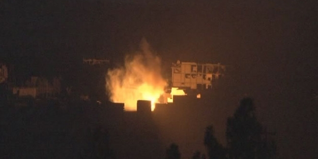 Türkiye-Suriye sınırına bomba yağdı