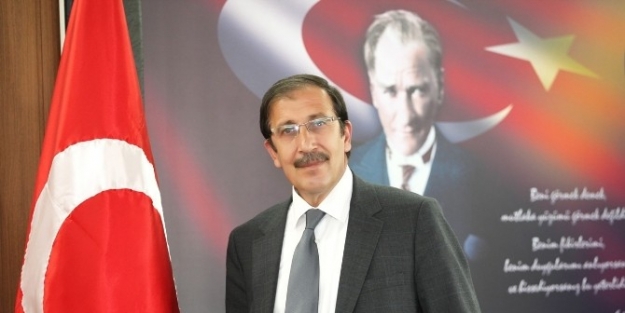 Başkan Bulutlar’ın, 29 Ekim Cumhuriyet Bayramı Kutlama Mesajı